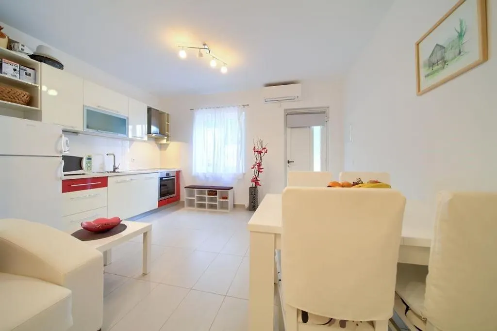Apartments Skarpa 말린스카 크로아티아